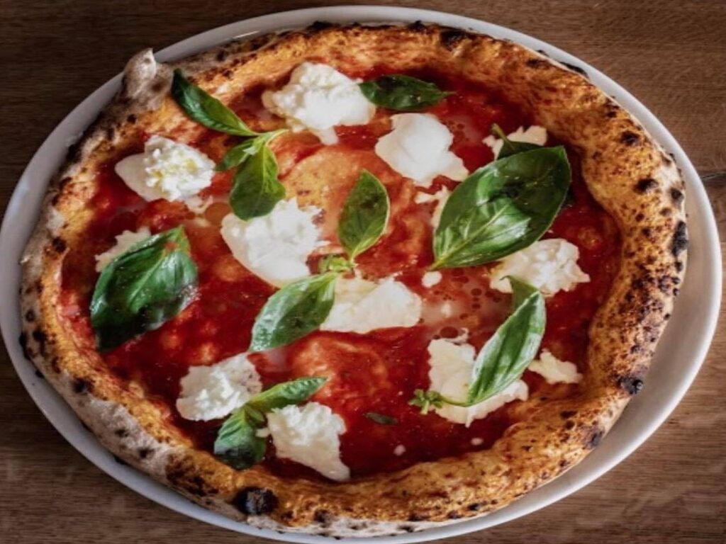 Bella Piazza