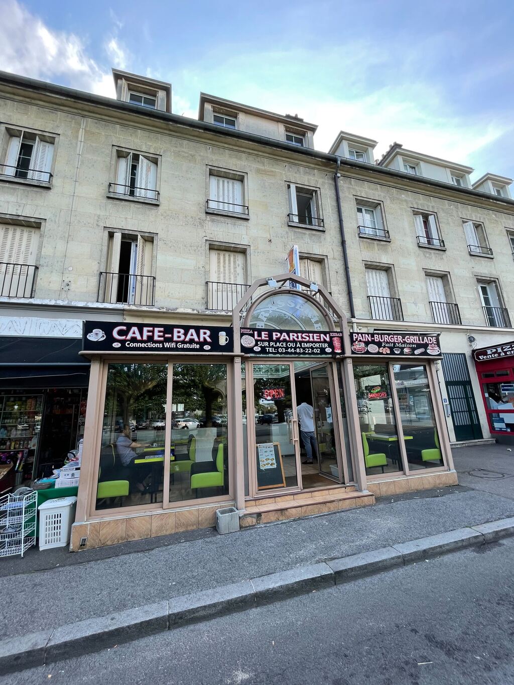 Le Parisien