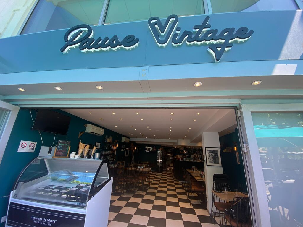 Pause Vintage