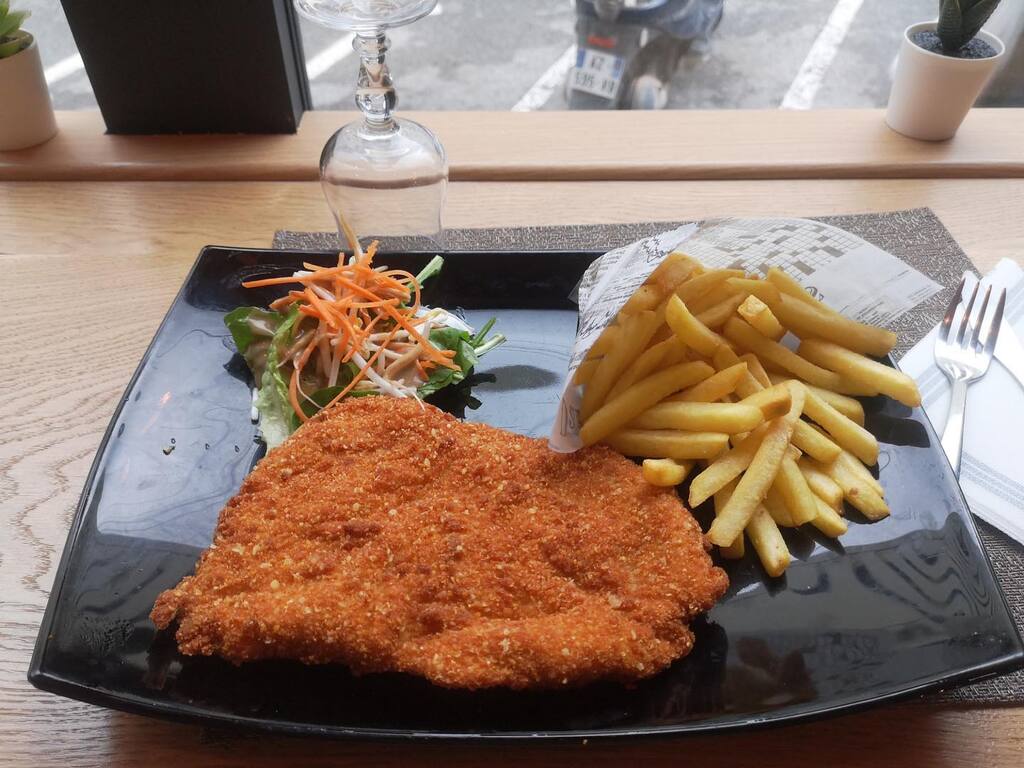 Le Phenix