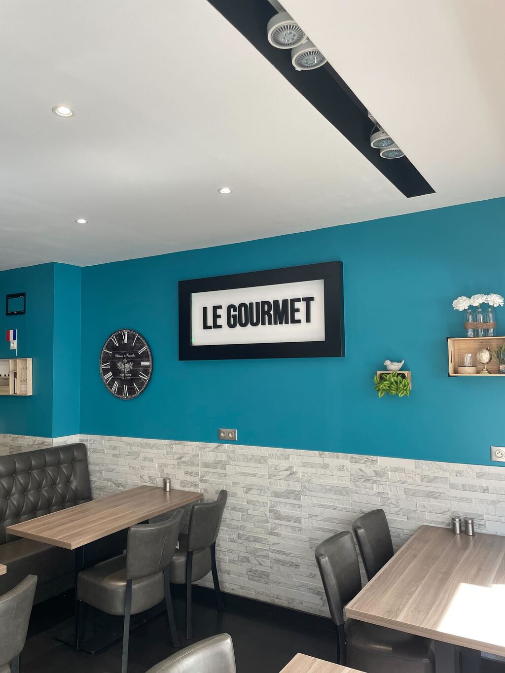Le Gourmet