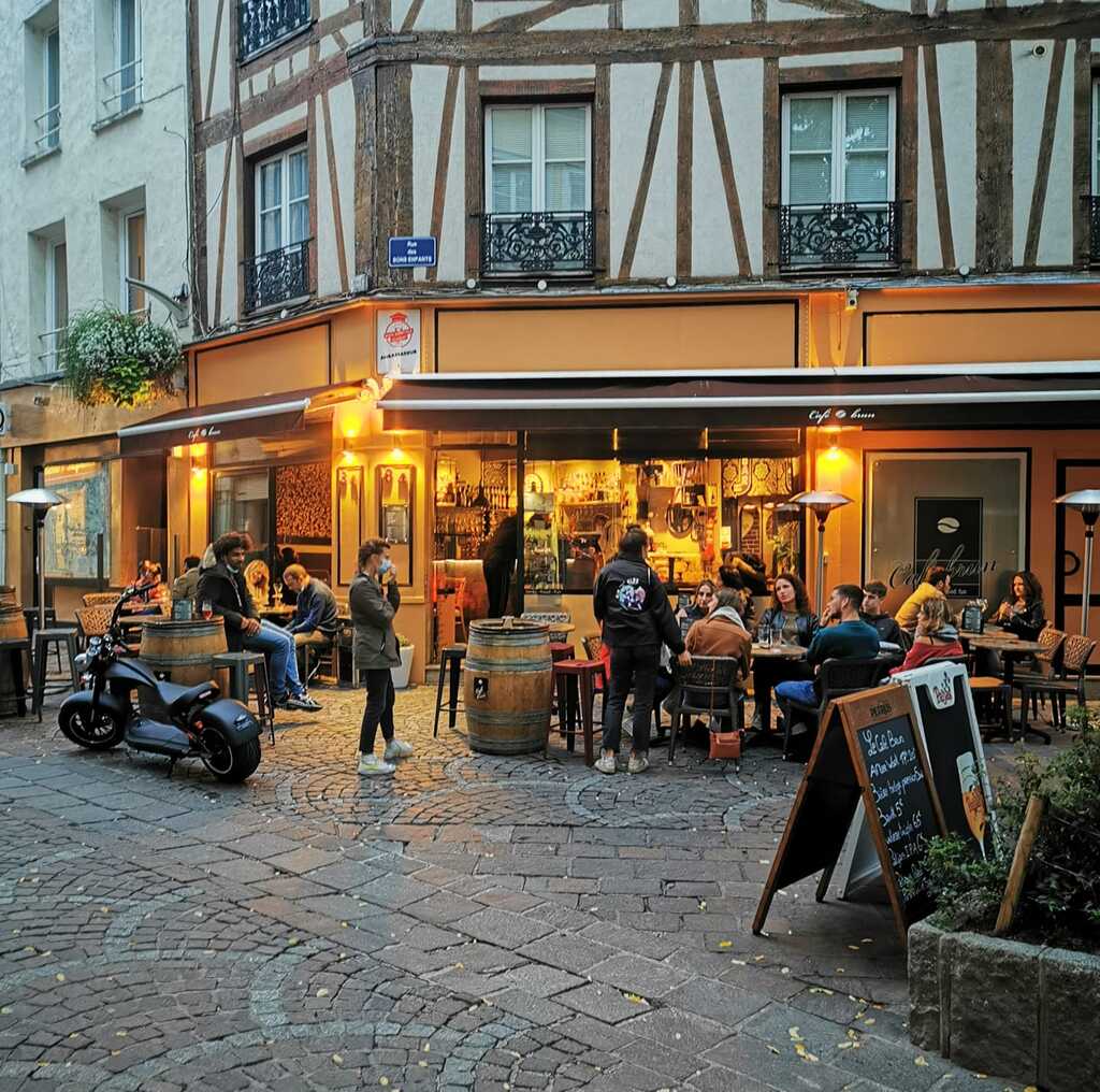 Le Café Brun