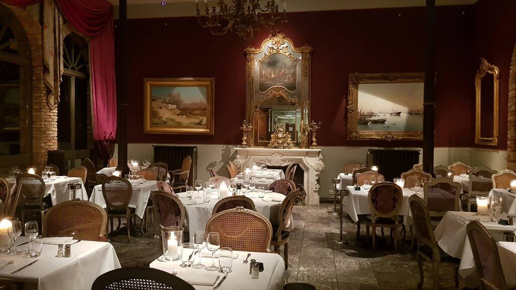 La Grotte