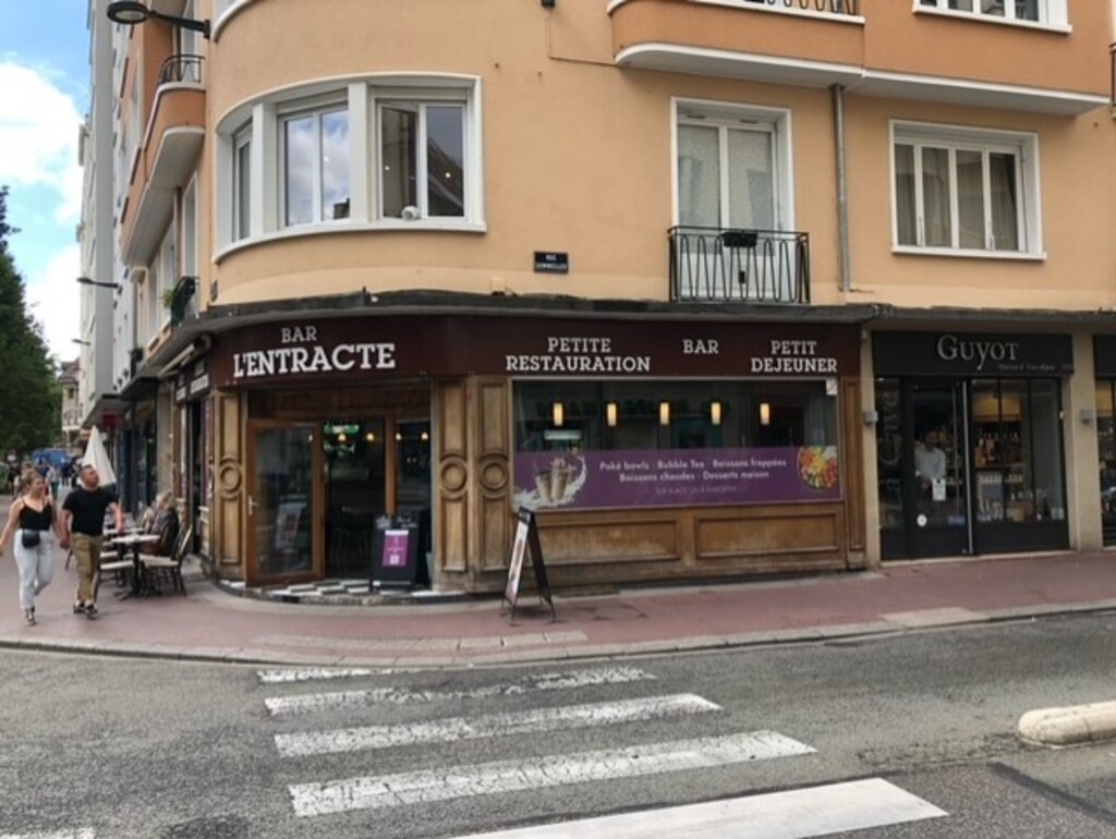 L'Entracte