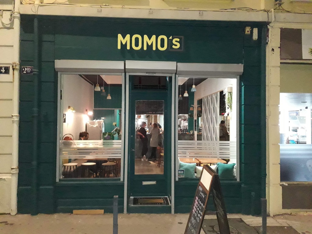 Momo’s