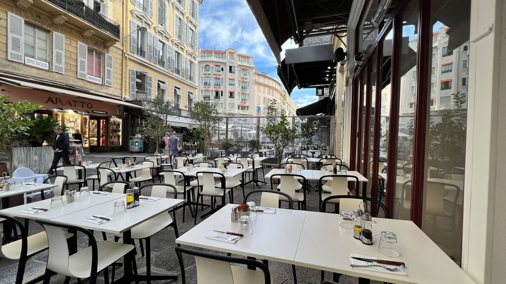 Oscar Restaurant