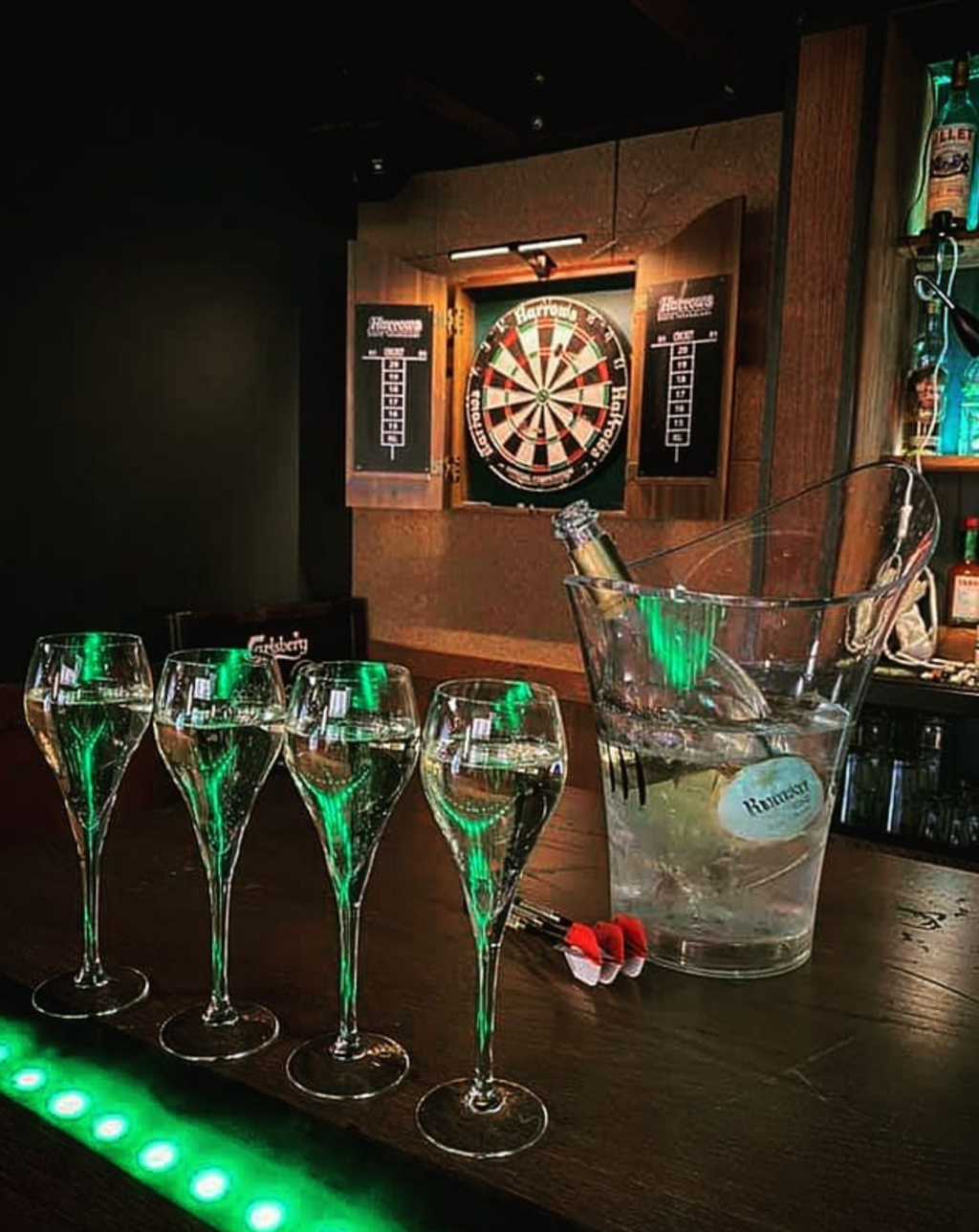 Rooster Pub