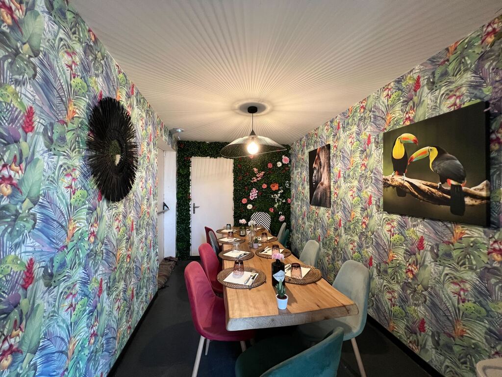 Le Hippie Chic Cafe