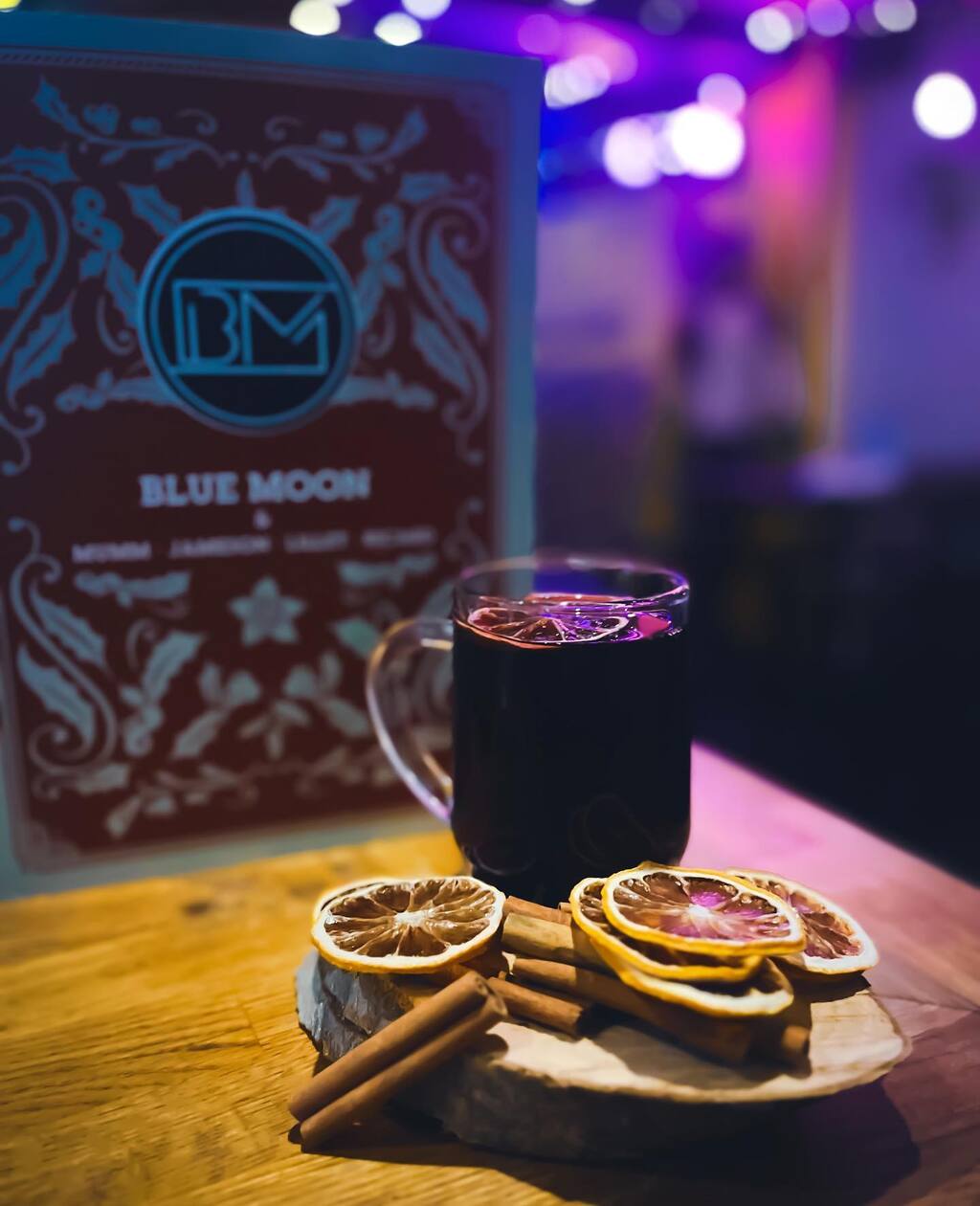 Blue Moon Bar