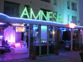 Amnesia Café