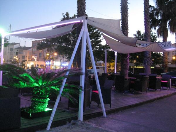 Amnesia Café