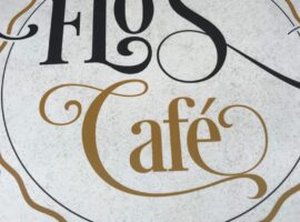 Le Flo's Café