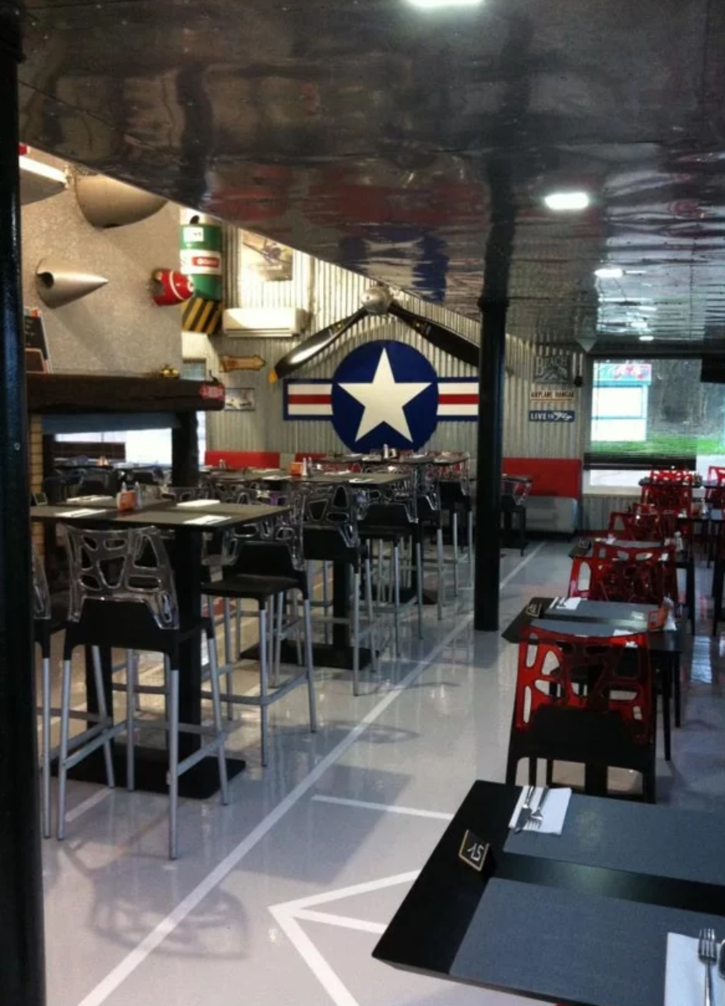 Hurricane Bar Brasserie