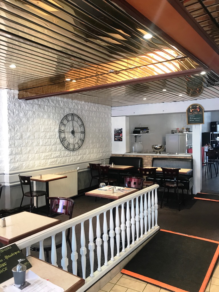 Le Bistro