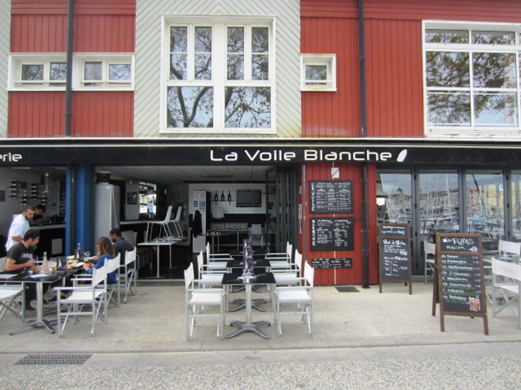 La Voile Blanche