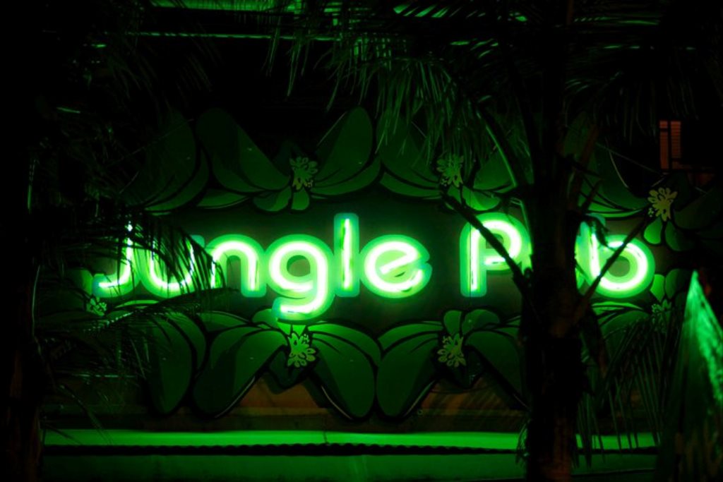 Jungle Pub