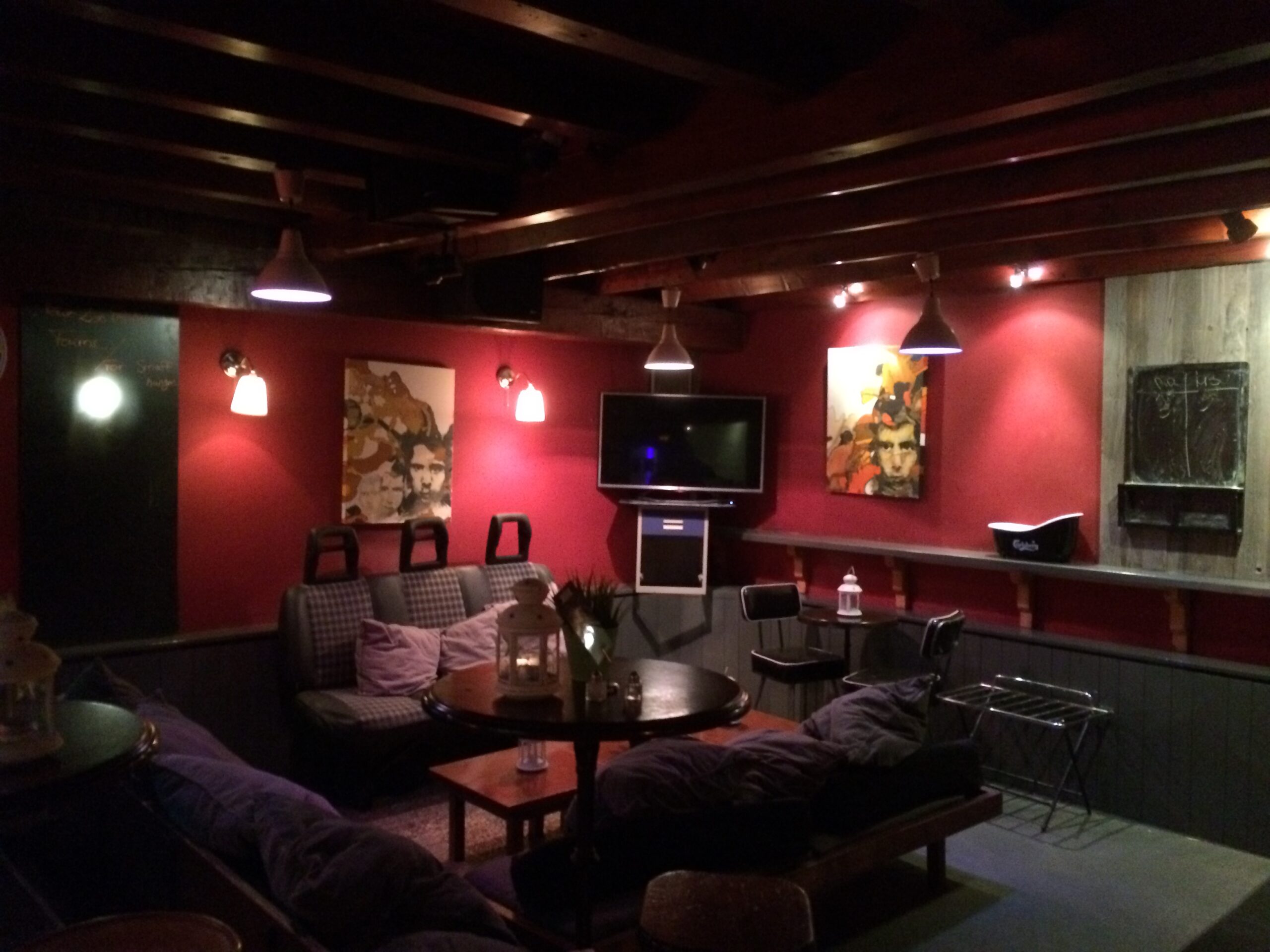 Le Pub