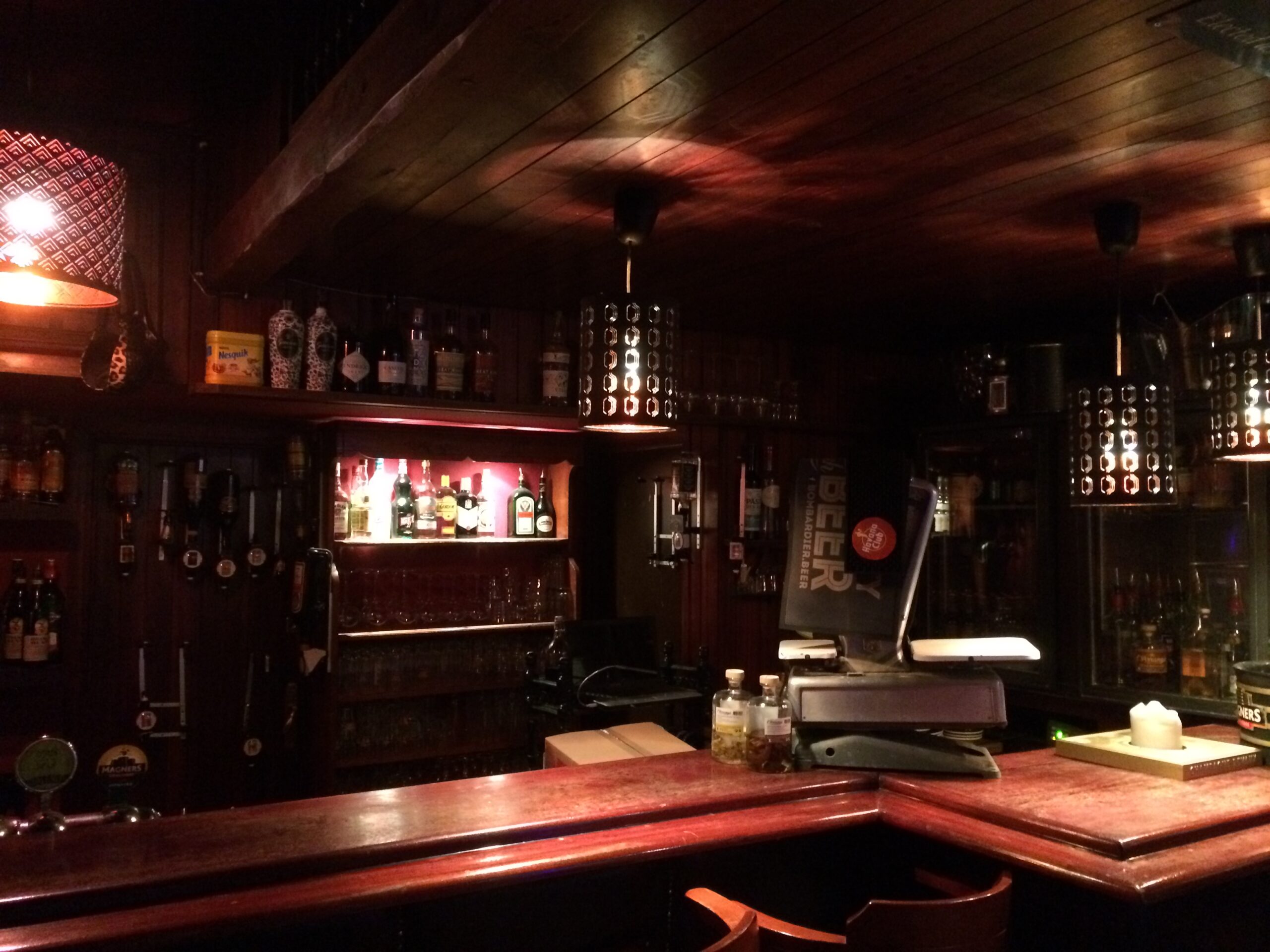 Le Pub