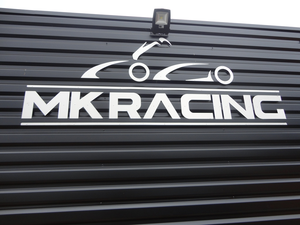 Mkracing