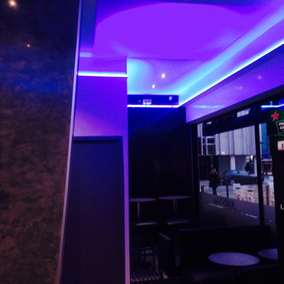 John's Bar