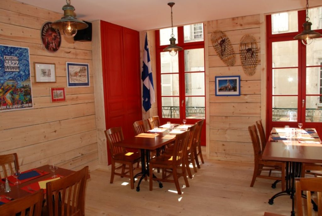 Caribou Café