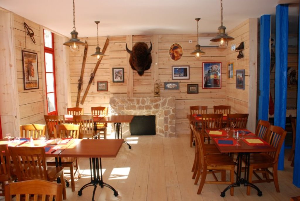 Caribou Café