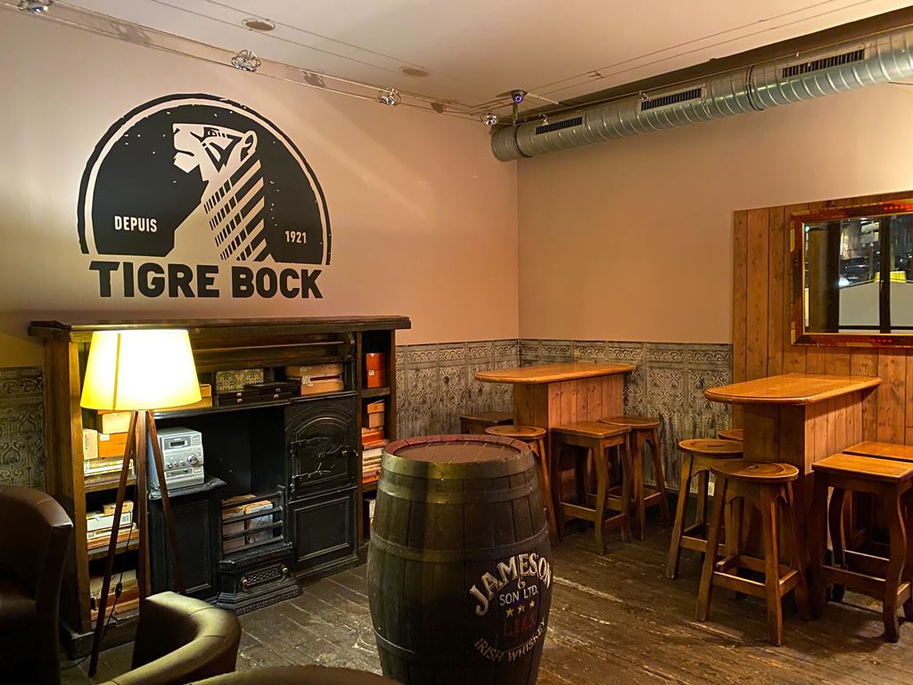 Pub Le Bordeaux Strasbourg intérieur