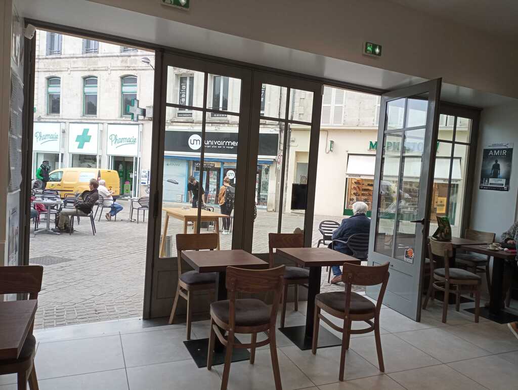 Bar Place des Halles