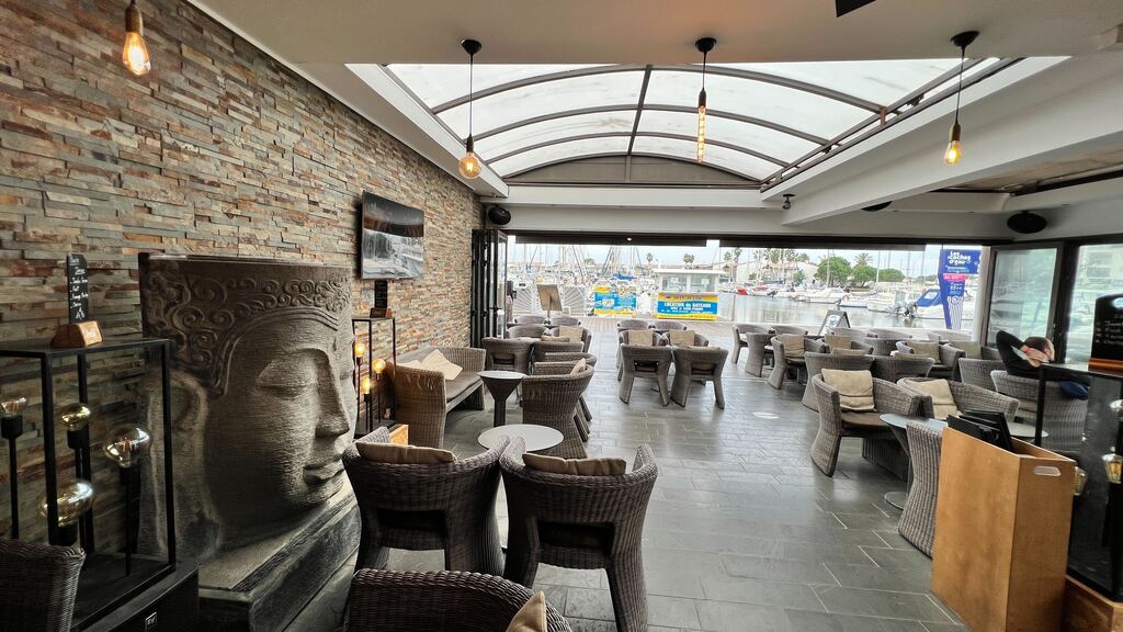 Moda Café