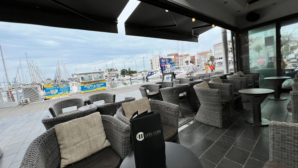 Moda Café