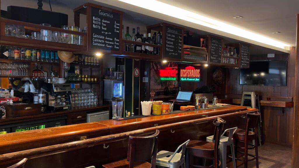 Le Caribe Bar