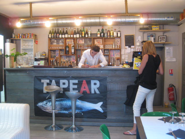 Tapear