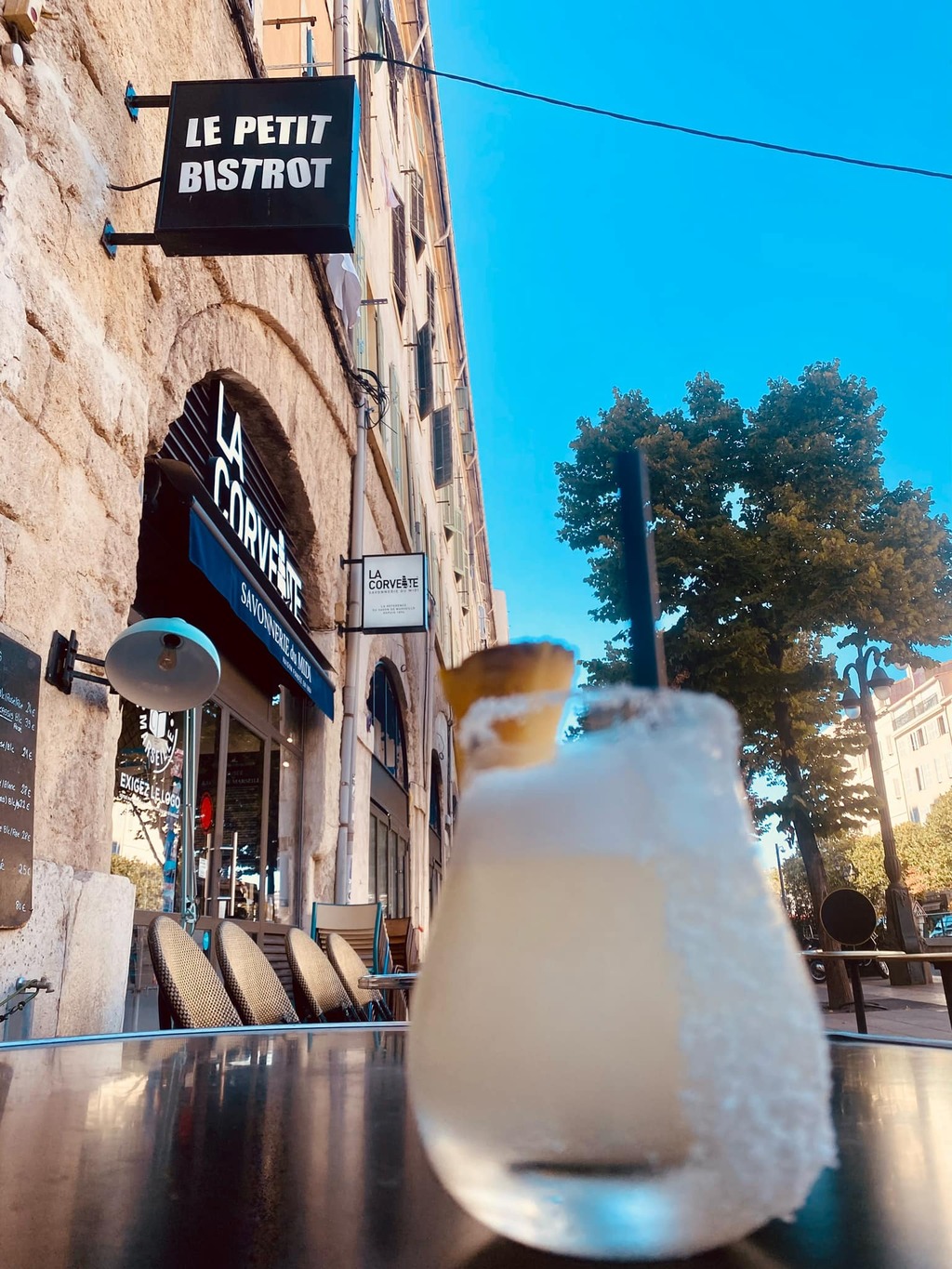 Le Petit Bistrot