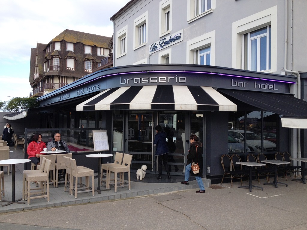 Les Embruns