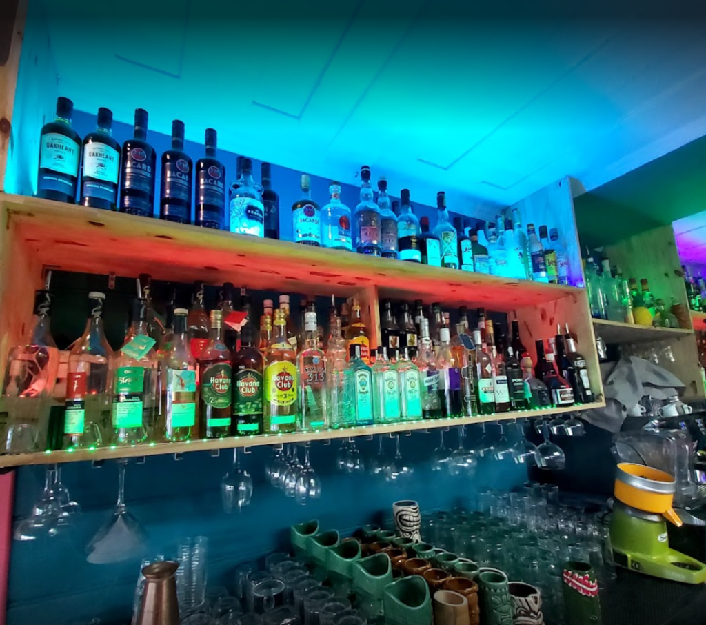 Long Board Café