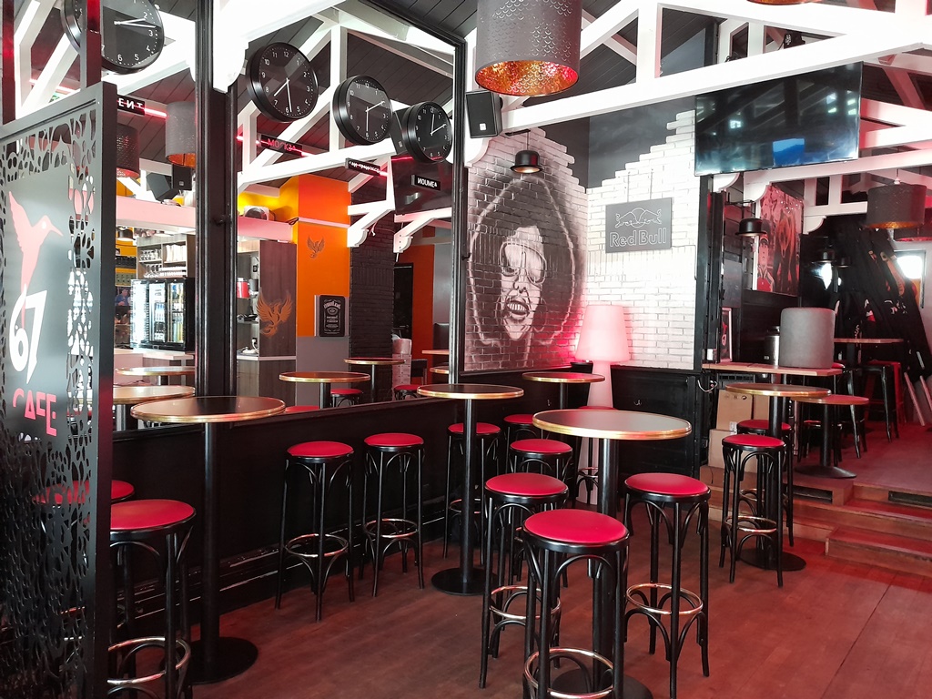 67 Café