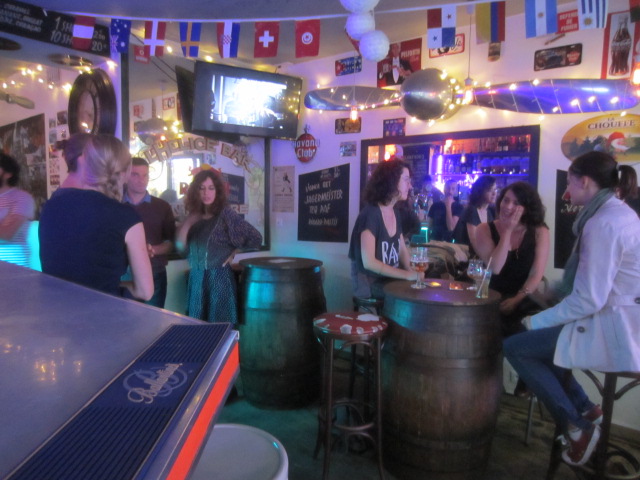 Helice Bar