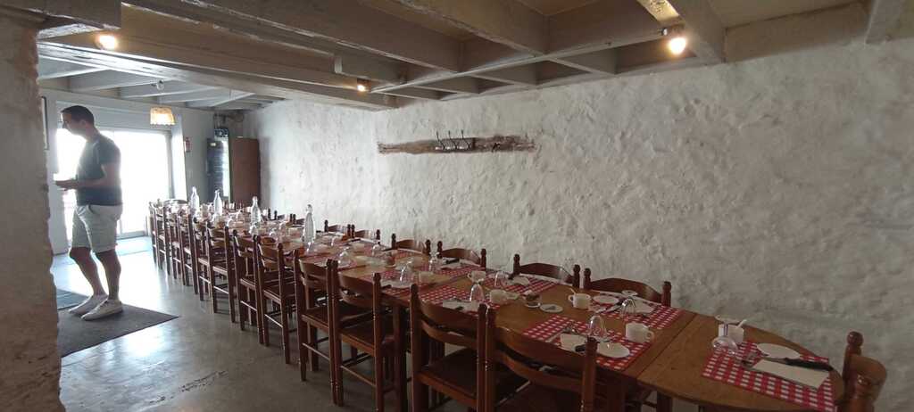 Les 3 petits cochons à table
