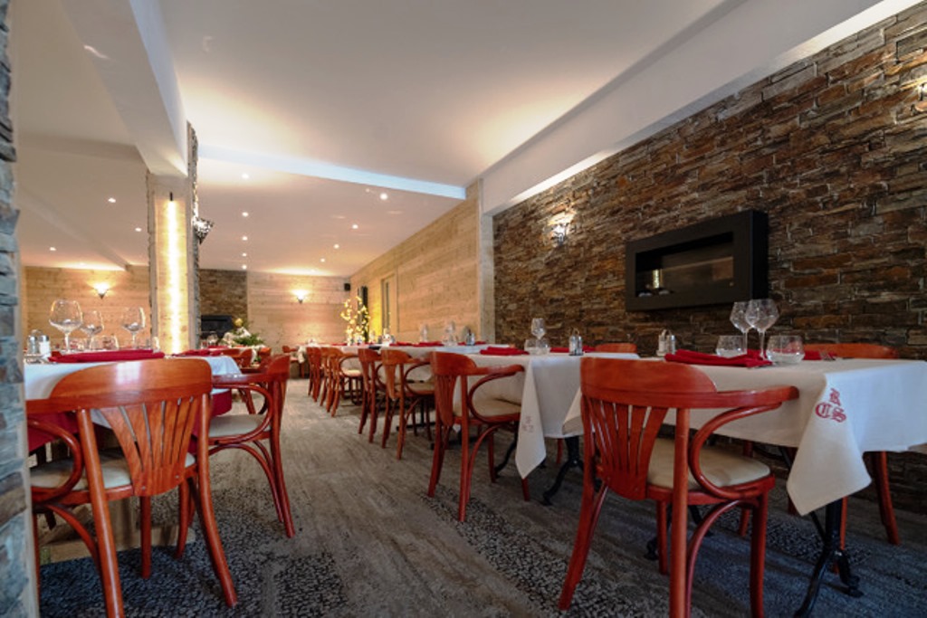 Le Chalet Suisse