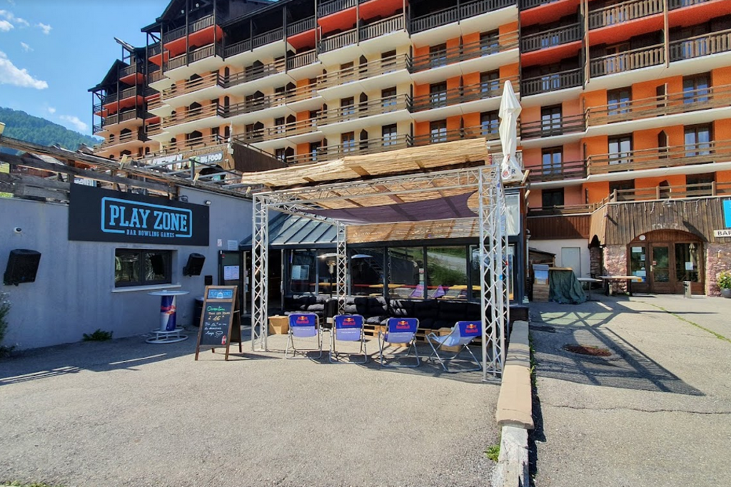 Play Zone Risoul 1850