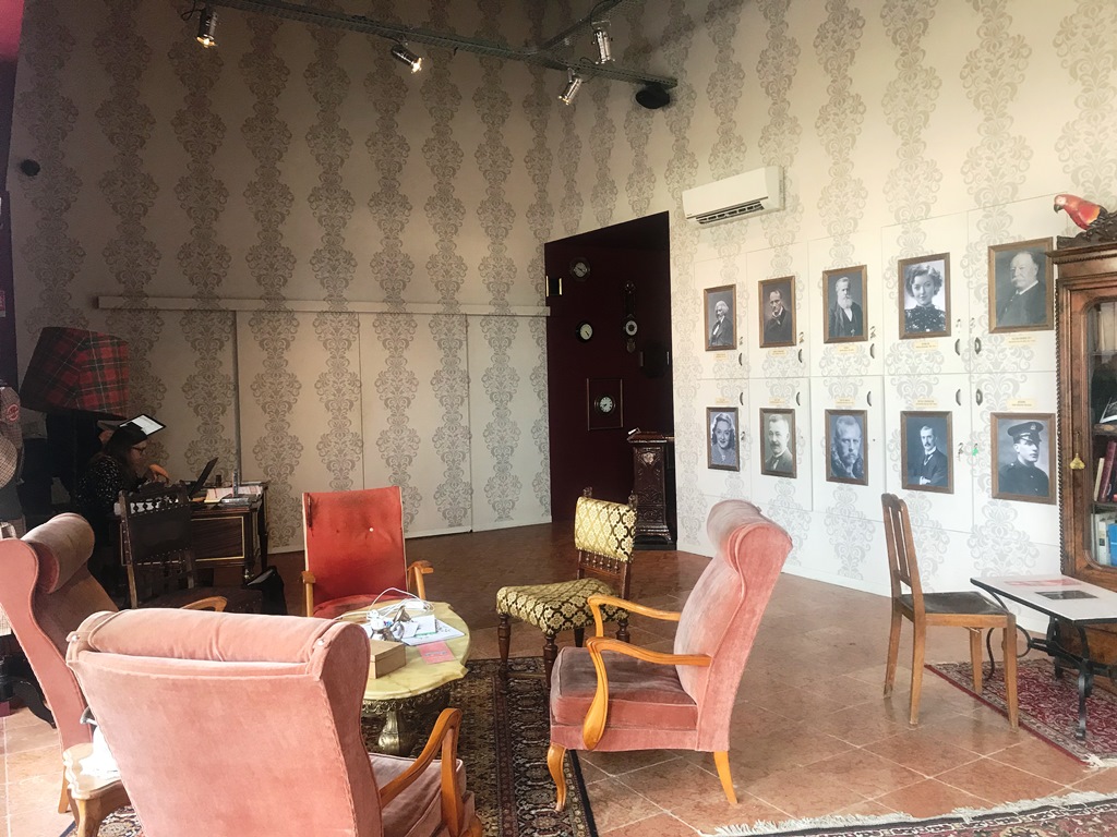 Escape Hunt