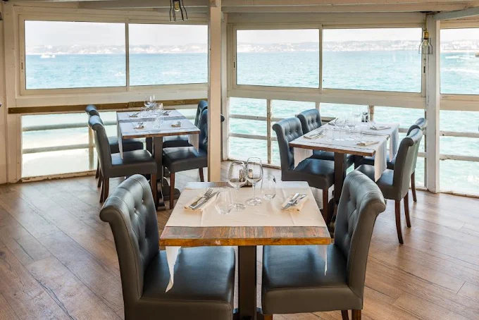 Le Petit Pavillon