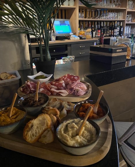 My Little Pub