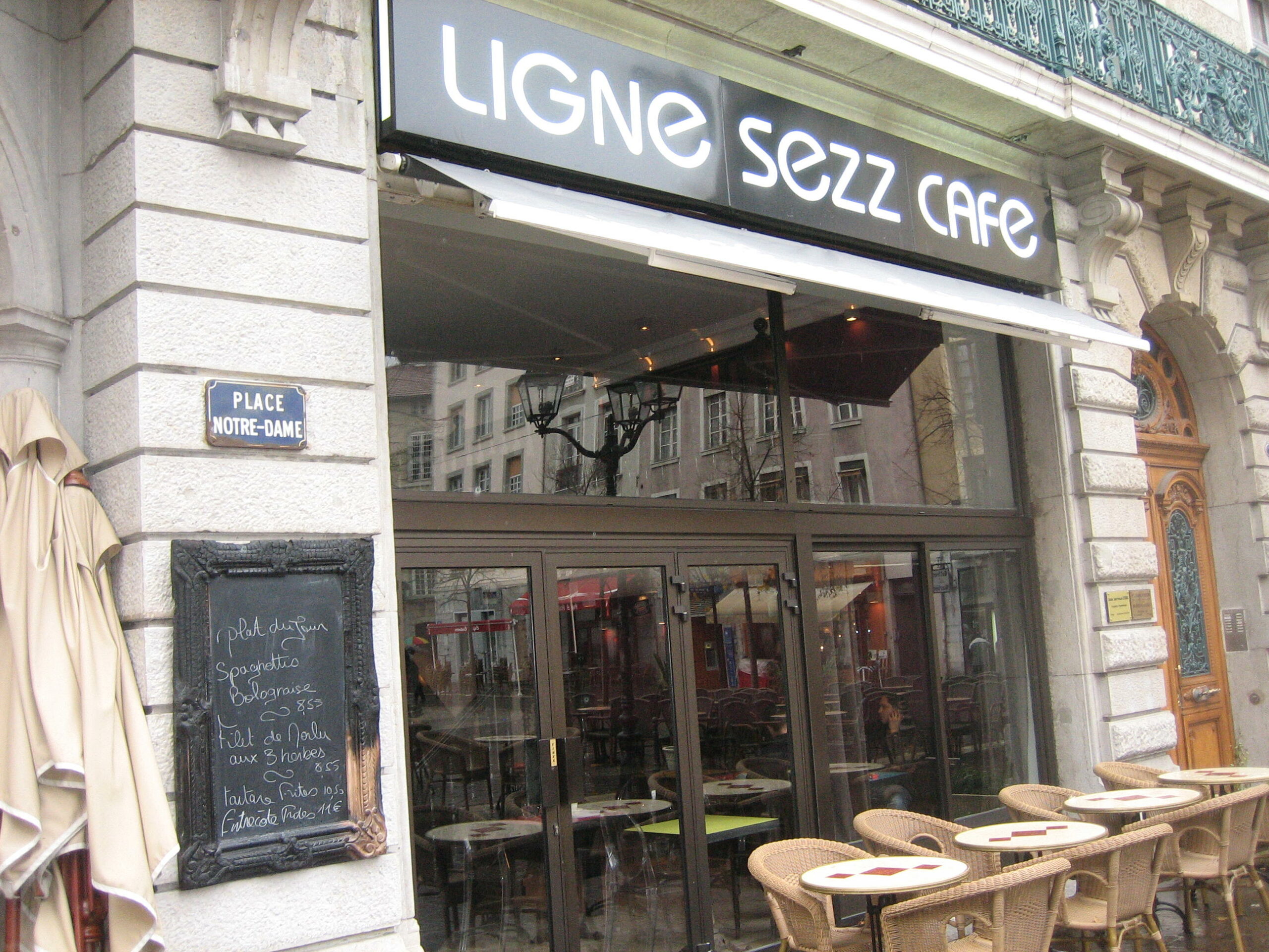 Ligne Sezz Café