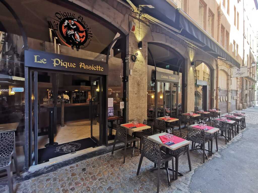 Le Pique Assiette