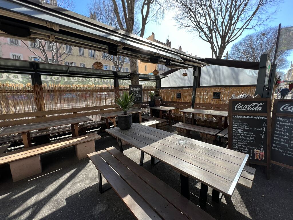 Le Bali "Pub"