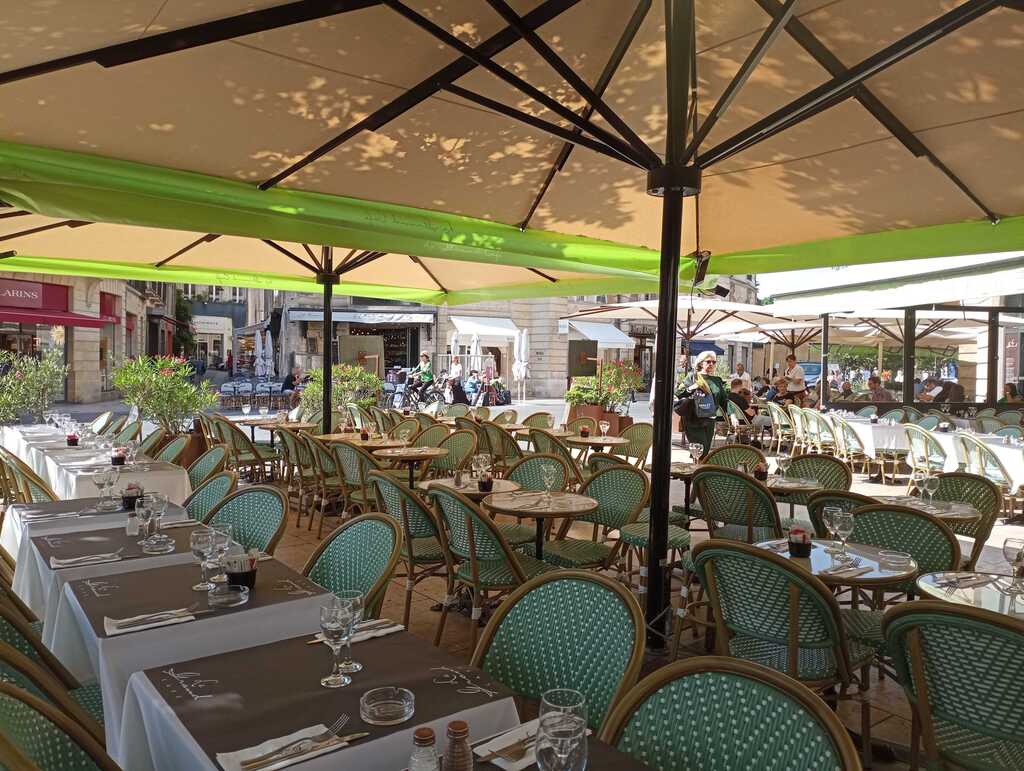 Le Grand Café
