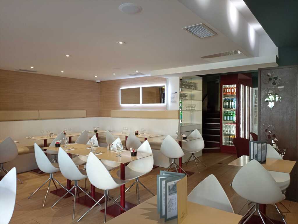 Le Grand Café