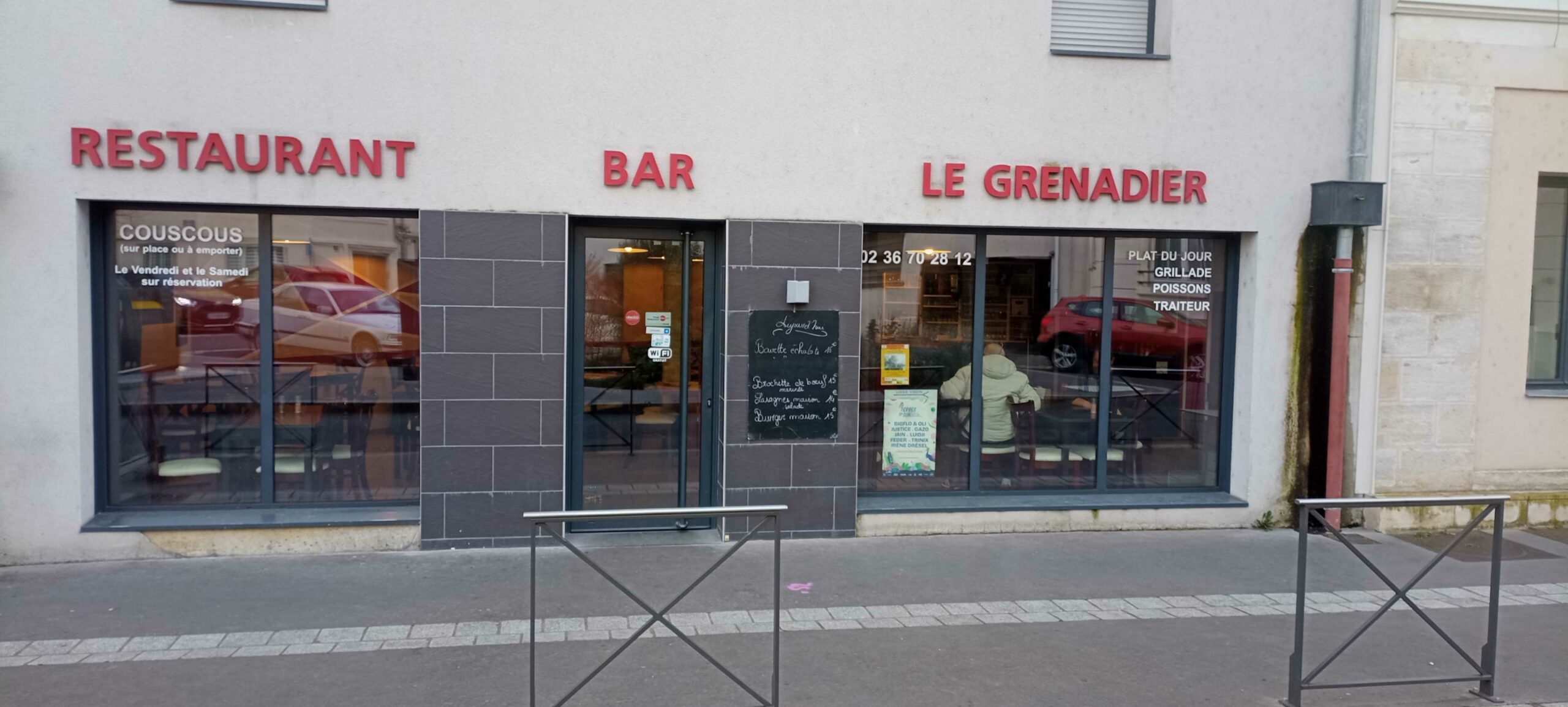 Le Grenadier