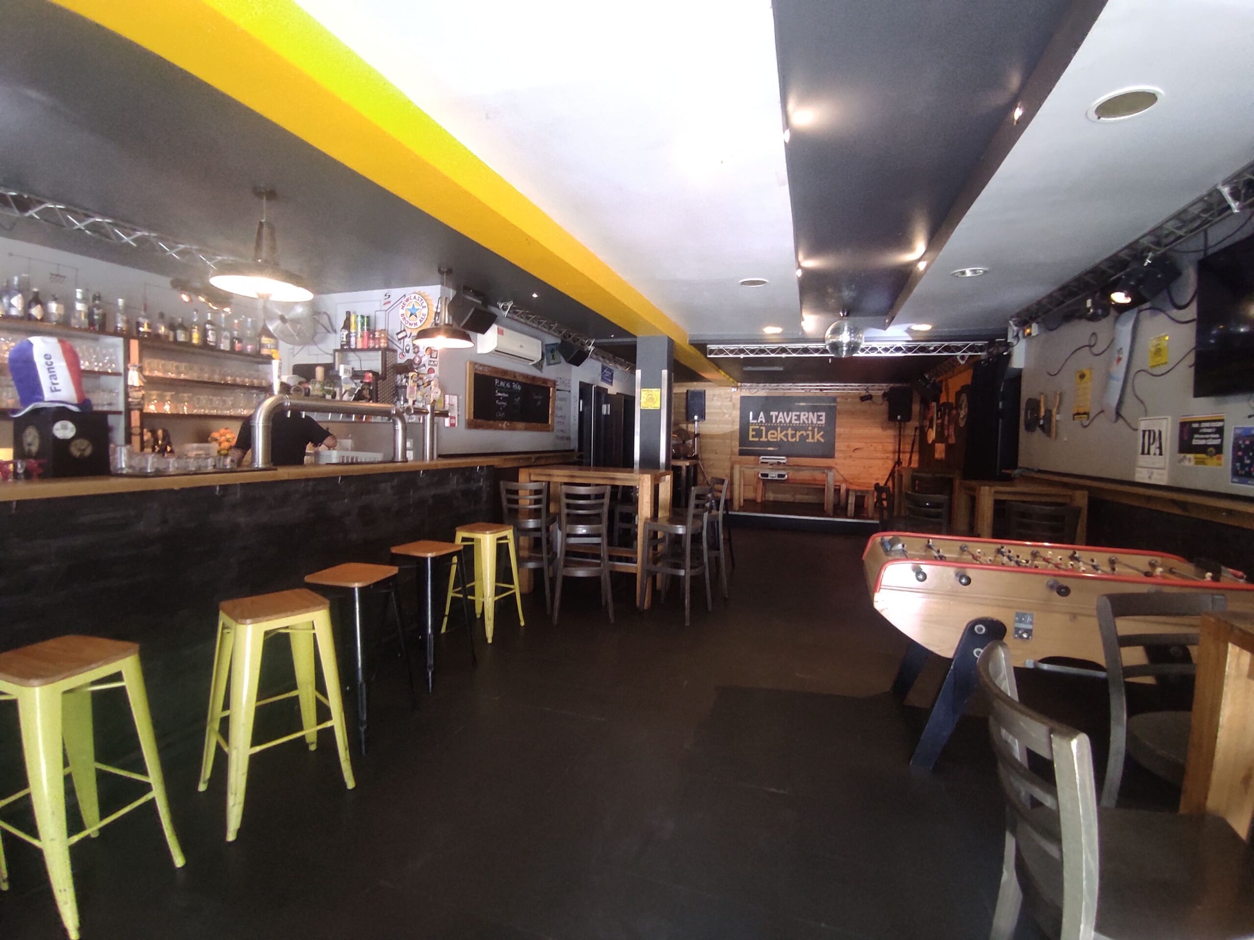 Taverne Elektrik